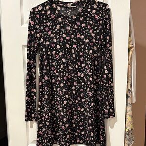 BCBGeneration Floral Black and Pink Top